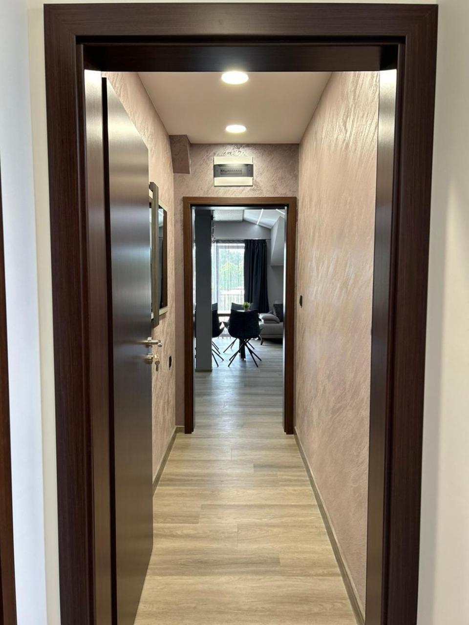Guest House Sg-Brothers 奥布佐尔 外观 照片