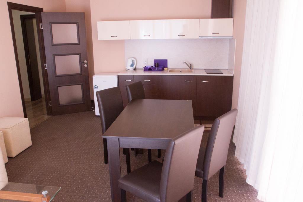 Guest House Sg-Brothers 奥布佐尔 外观 照片