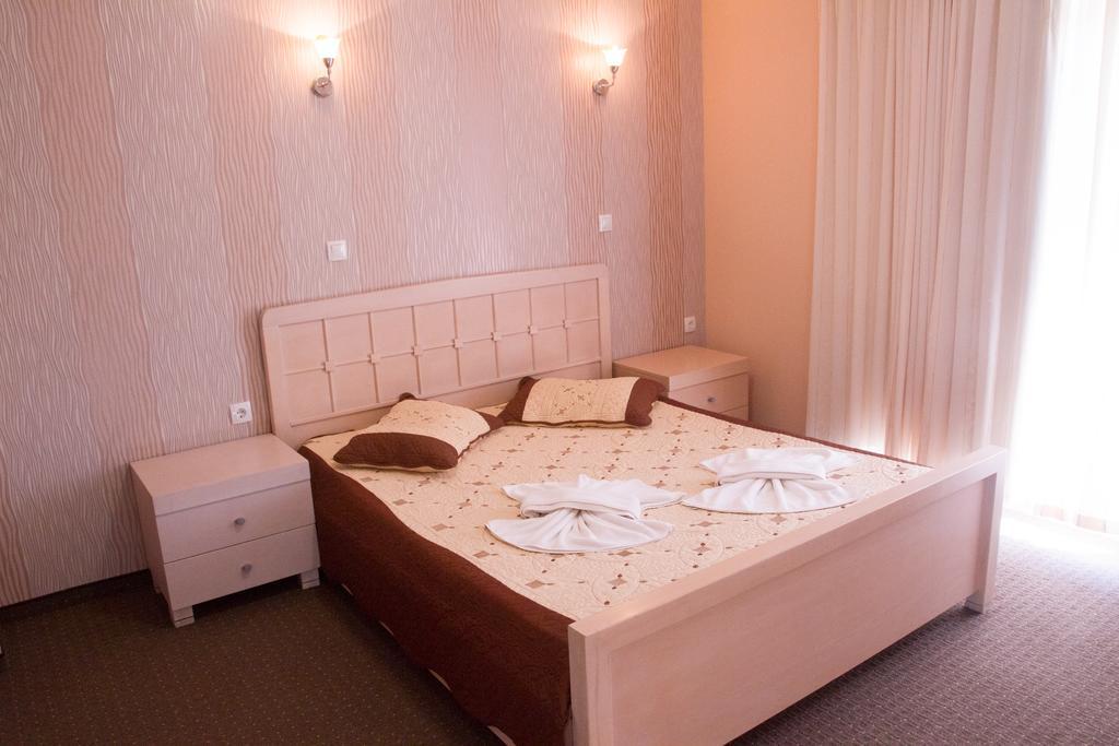 Guest House Sg-Brothers 奥布佐尔 外观 照片