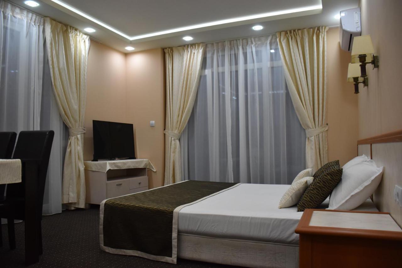 Guest House Sg-Brothers 奥布佐尔 外观 照片