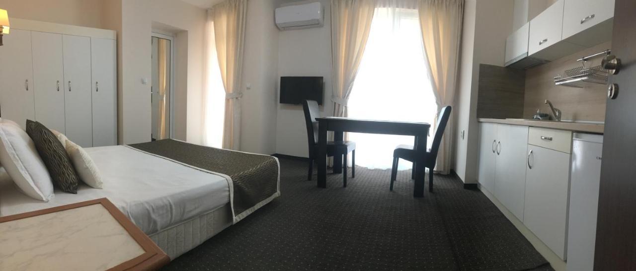 Guest House Sg-Brothers 奥布佐尔 外观 照片