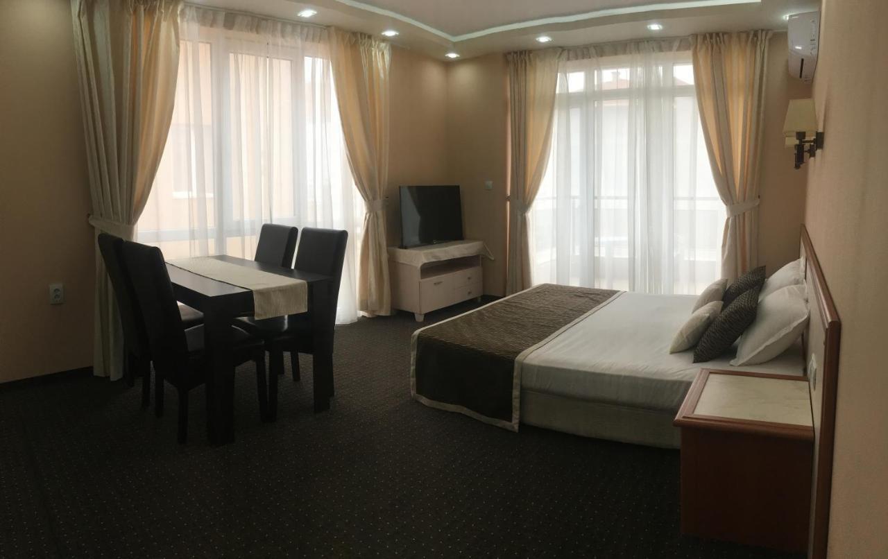 Guest House Sg-Brothers 奥布佐尔 外观 照片