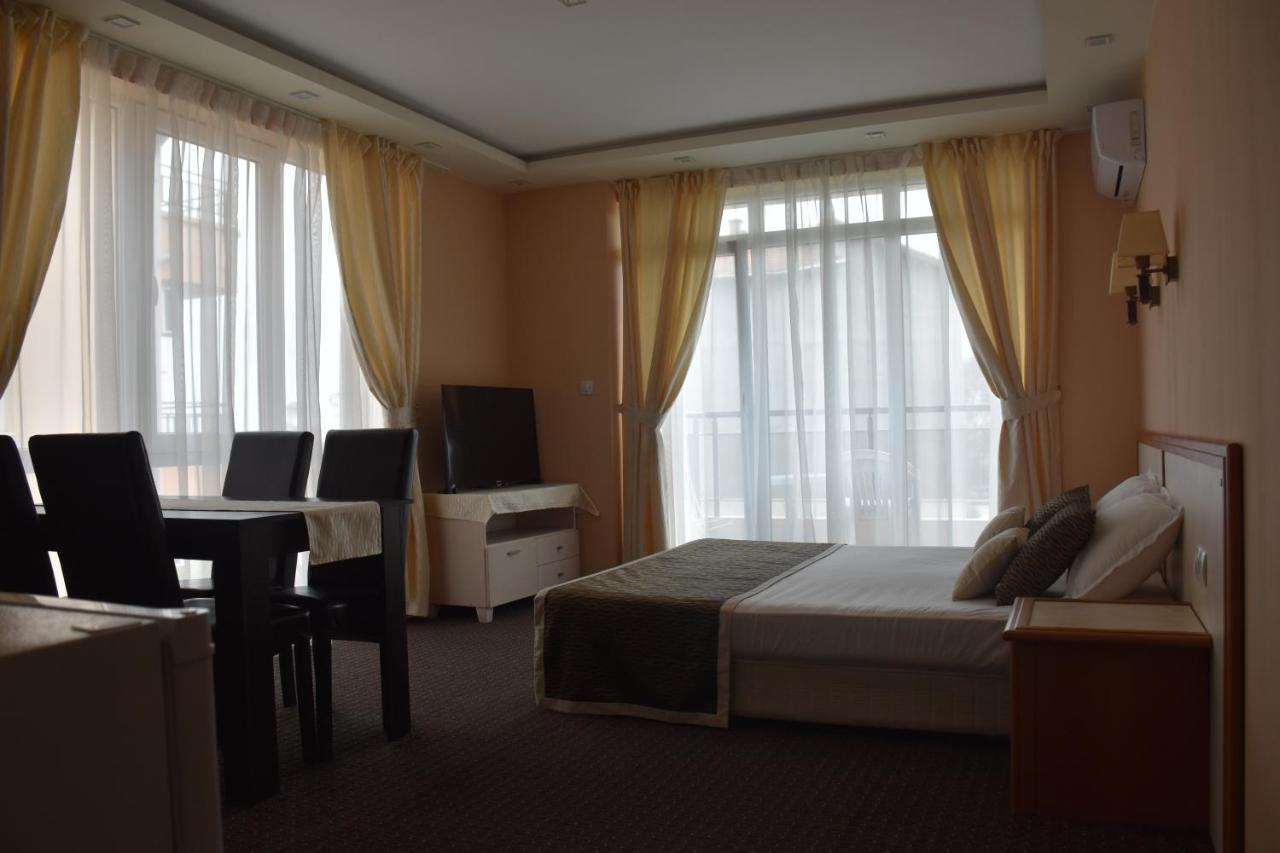 Guest House Sg-Brothers 奥布佐尔 外观 照片